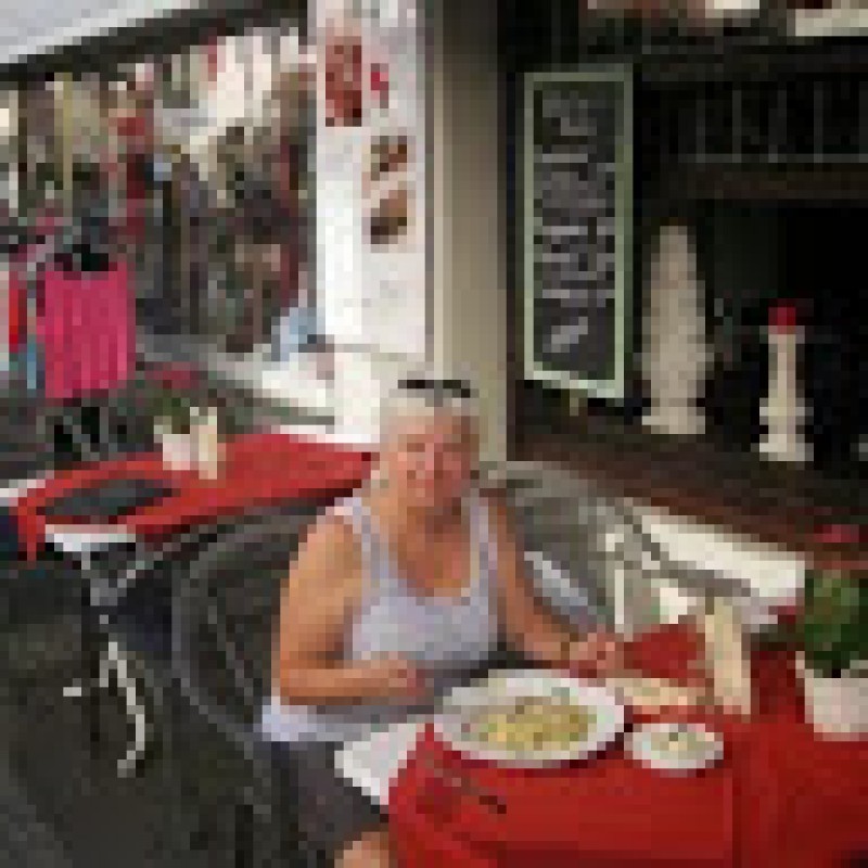 Suzy van nespen